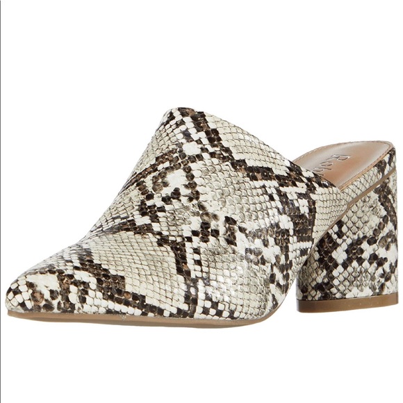 Rohb by Joyce Azria | Willow Pointed Toe Blockheel - Picture 6 of 6